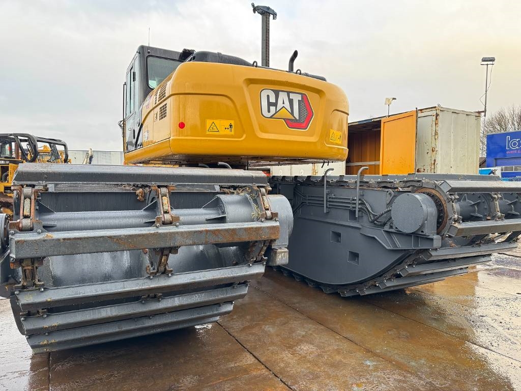 CAT 320 swampbuggy amphibious bigfloat 2025 5253 320 swampbuggy amphibious bigfloat 2025 1 Crawler Excavators image 6