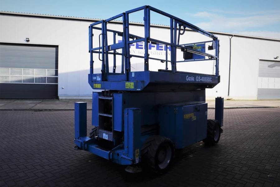 Genie GS4069 Electric, 14m Working Height, 363kg Capacit 2014 GENIE - GS4069 - 61978 GS4069 Electric, 14m Working Height, ...