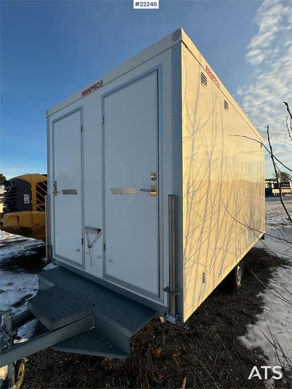 Arnpro wheeled cabin with living area and toilet 22246 Arnpro wheeled cabin with living area and toilet 1 image 4