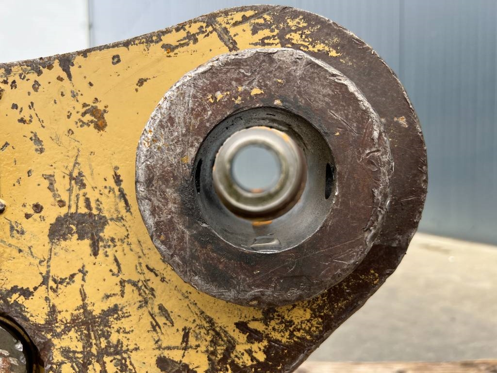 Heavy machinery product image - Image 9 of 15