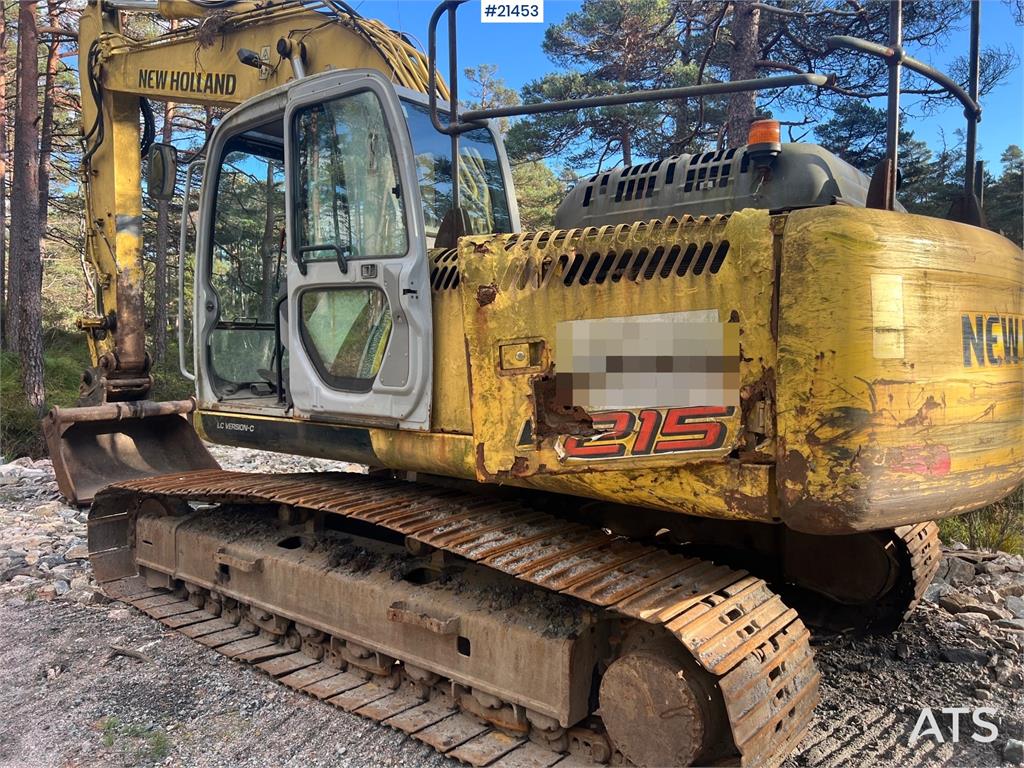New Holland E215 Excavator 2008 21453 E215 Excavator 2008 1 Crawler Excavators image 8