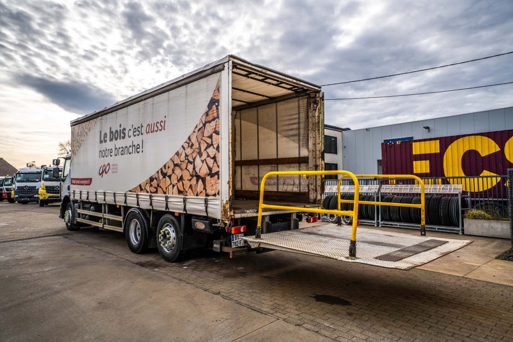 RENAULT PREMIUM 310 6X2 + Palfinger 2.5T 2011 E64749 Renault PREMIUM 310 6X2 + Palfinger 2.5T 2011 1 image 8
