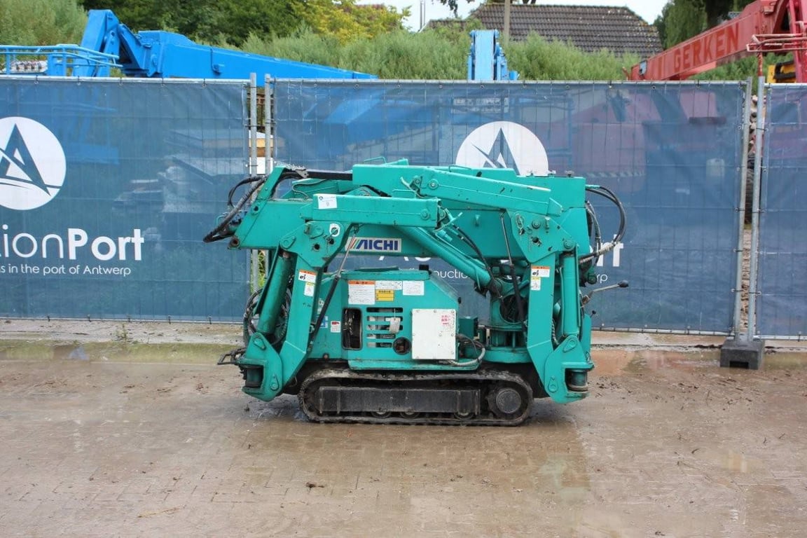 Mini crane Aichi UJ012 Petrol 1996 1996 UJ012 1996 1 Crane trucks image 2