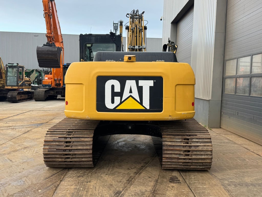 Caterpillar 319DL 2011 00033643 319DL 2011 1 image 4