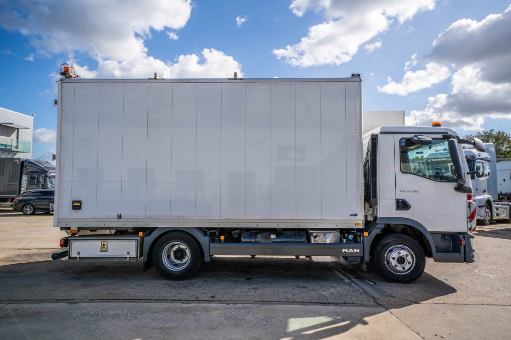 MAN TGL 10.190 BL - CARVAL INBOUW 2021 E64659 TGL 10.190 BL - CARVAL INBOUW 2021 1 image 3