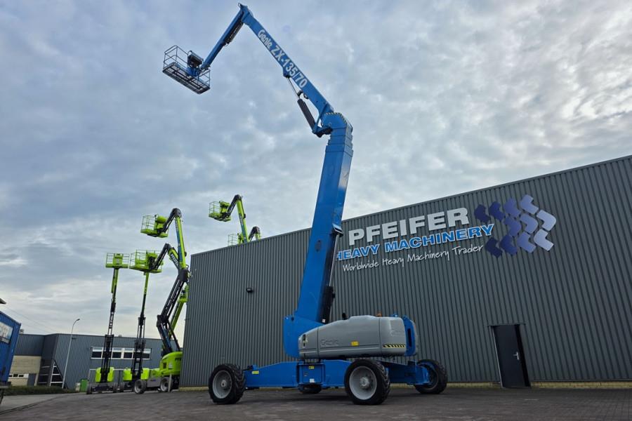 Genie ZX135/70 Diesel, 4x4x4 Drive, 43m Lifting Height, 2013 GENIE - ZX135/70 - 90346 ZX135/70 Diesel, 4x4x4 Drive, 43m Li...