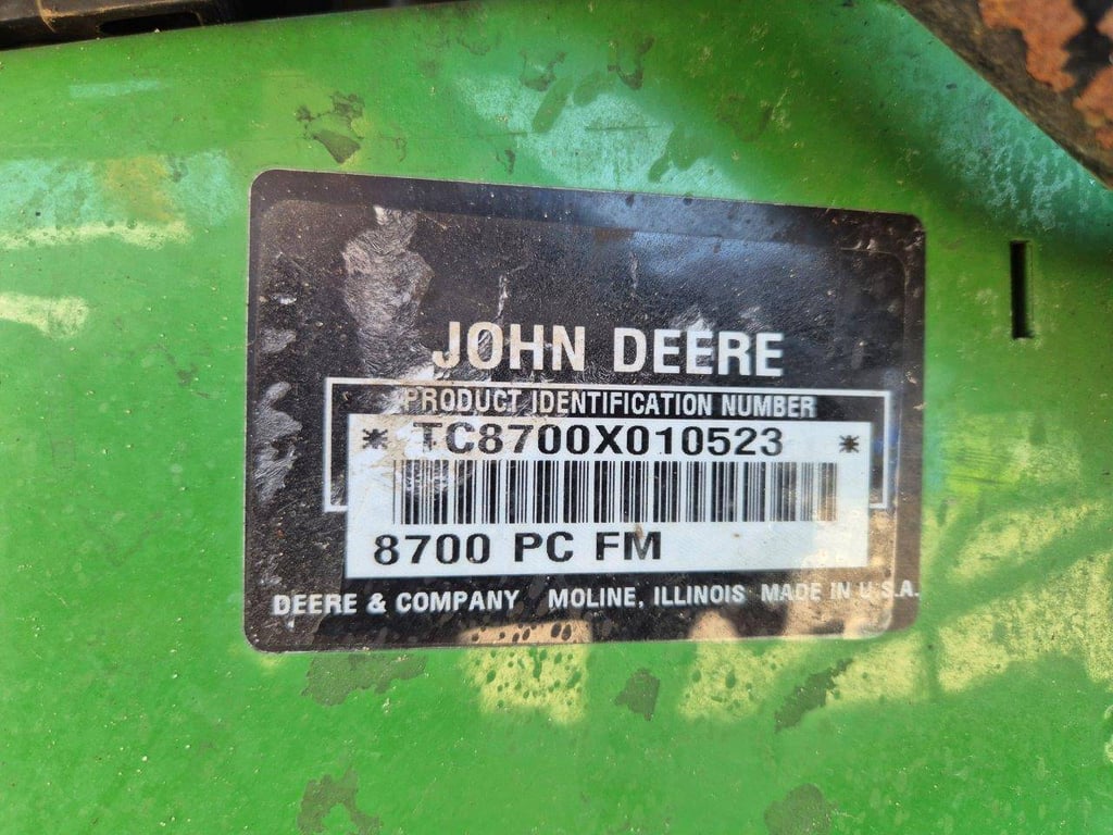 John Deere 8700 PC FM Diesel Riding Mower 2010 8700 PC FM 2010 1 image 8