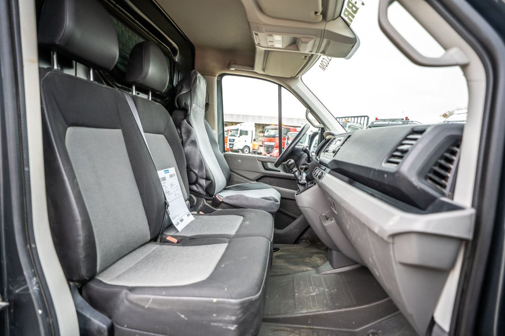 VW CRAFTER 2.0 TDI - 70 536 KM 2018 E65153 Volkswagen Crafter 2.0 TDI - 70 536 KM 2018 1 image 14