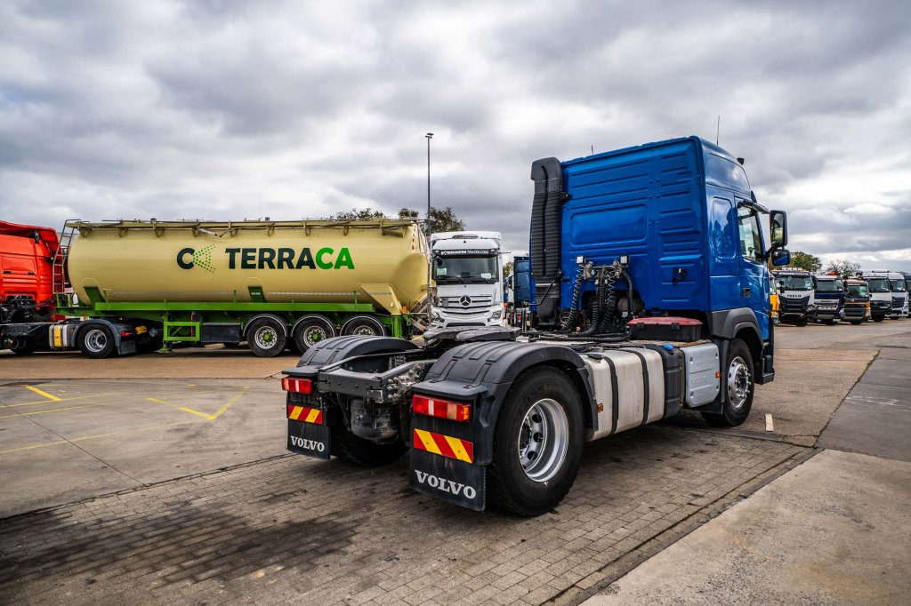 VOLVO FM 420 + KIPHYDR. 2018 E64736 FM 420 + KIPHYDR. 2018 1 image 4