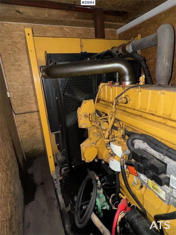 Olympian GEH250 generator with container 21684 GEH250 generator with container 1 Generators image 10