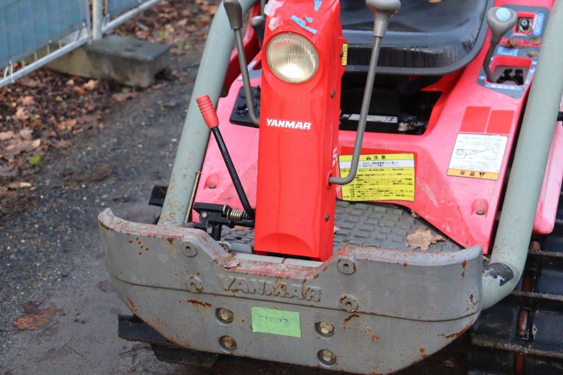 Yanmar AC-10 Diesel Tracked Mini Tractor AC10 1 Tracked Dumpers image 10