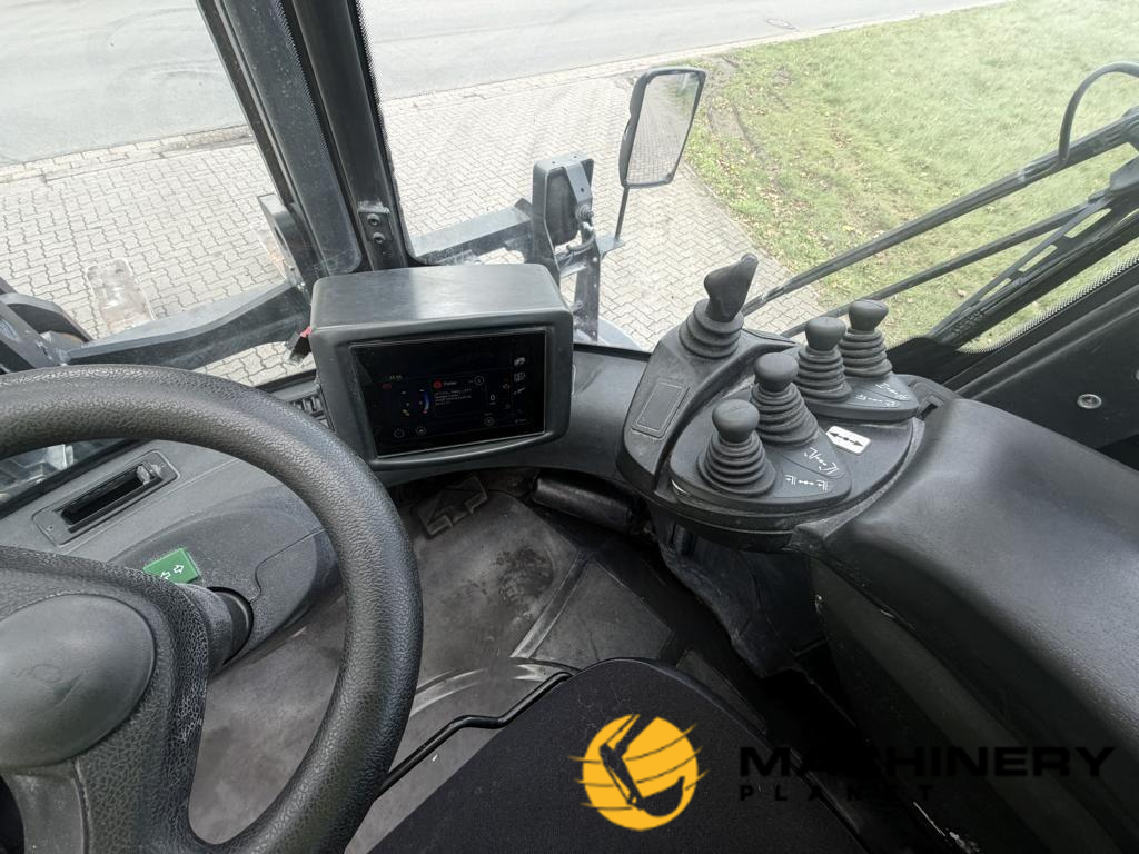 Linde H120/02 2017 D4157 H120/02 2017 1 Forklift image 7