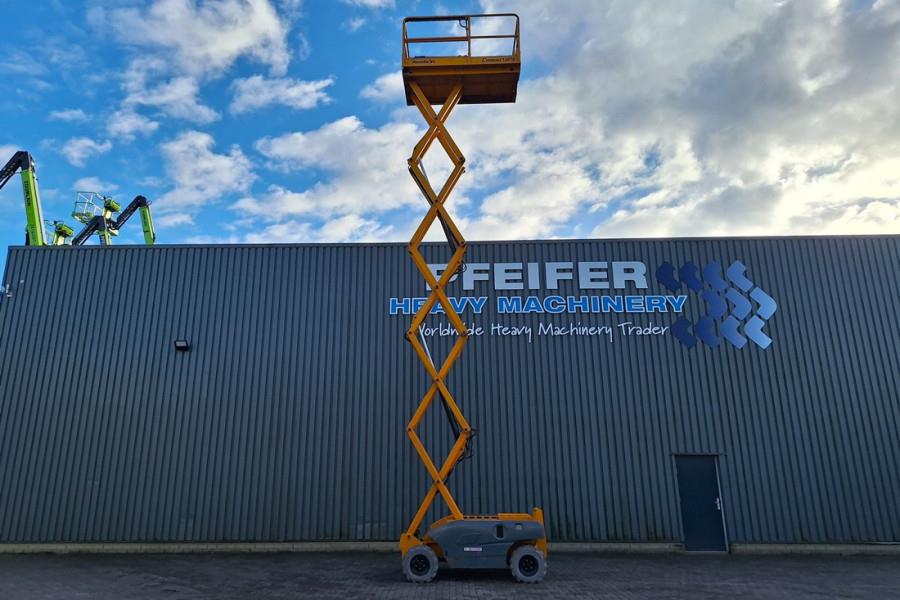 Haulotte Compact 12RTE Electric, 12m Working Height, 450kg 2008 HAULOTTE - Compact 12RTE - 90362 Compact 12RTE Electric, 1...