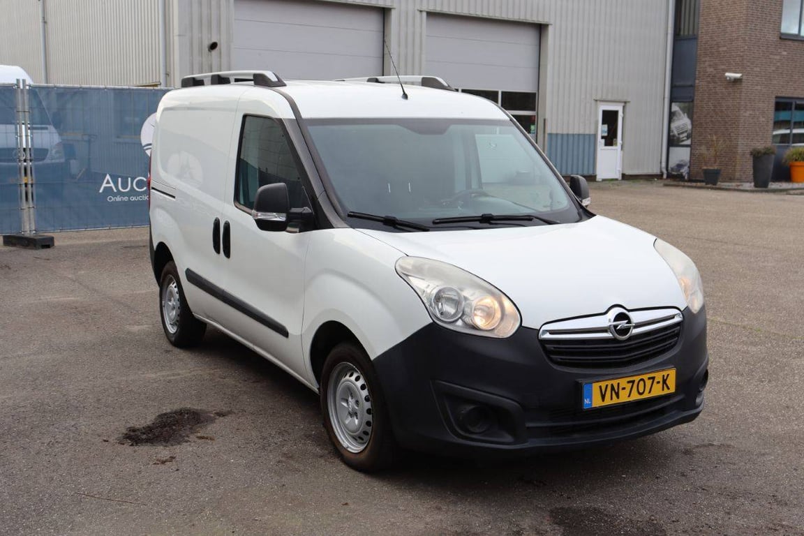 Opel COMBO VAN Diesel 2015 2015 Opel Combo van 2015 1 image 7
