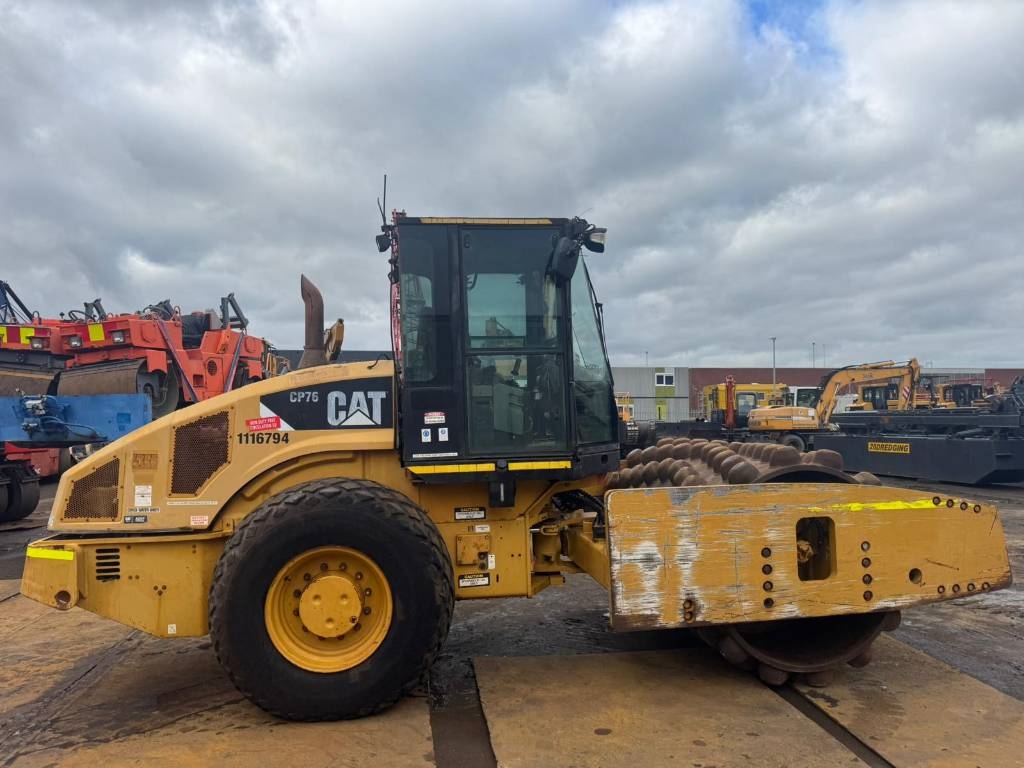 CAT CP 76 2011 5427 CAT 76 2011 1 image 6