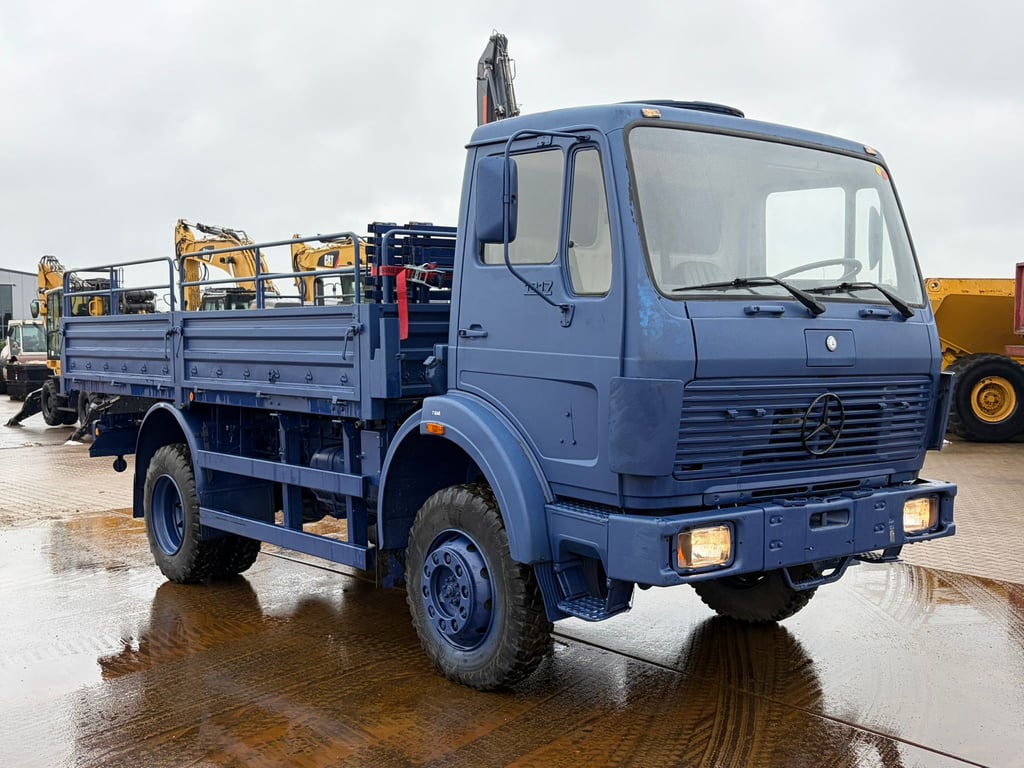 MercedesBenz 1017 4X4 ex army blue 70001337 MercedesBenz 1017 4X4 ex army blue 1 image 8