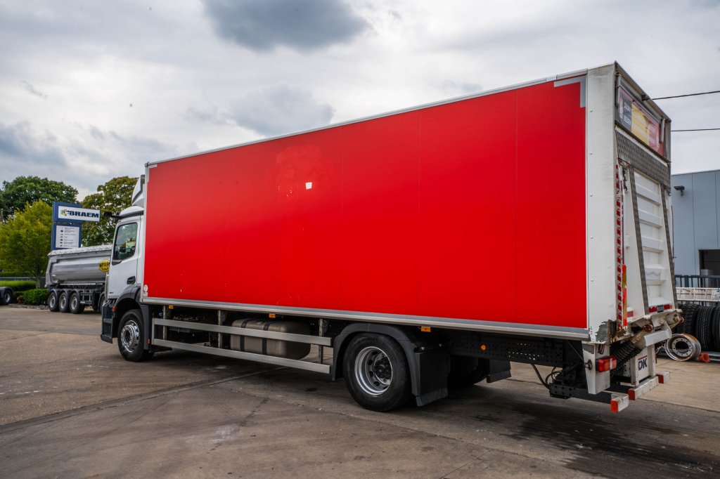 MERCEDES ACTROS 2127 L+DHOLLANDIA 2T. 2021 E64283 ACTROS 2127 L+DHOLLANDIA 2T. 2021 1 image 8