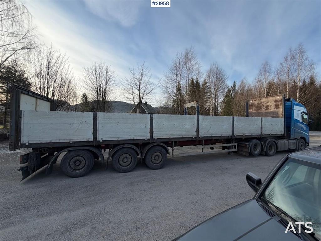 Tyllis L3 3-axle flatbed semi-trailer with side boards Re 2006 21958 Tyllis L3 3-axle flatbed semi-trailer with side board...