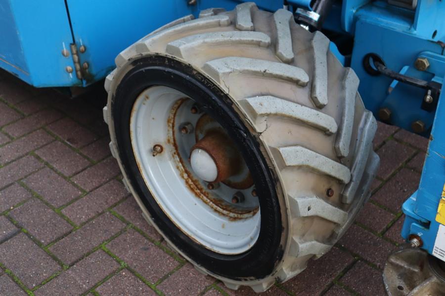 Genie GS4069DC Electric, 14m Working Height, 363kg Capac 2014 GENIE - GS4069DC - 61986 GS4069DC Electric, 14m Working Heig...