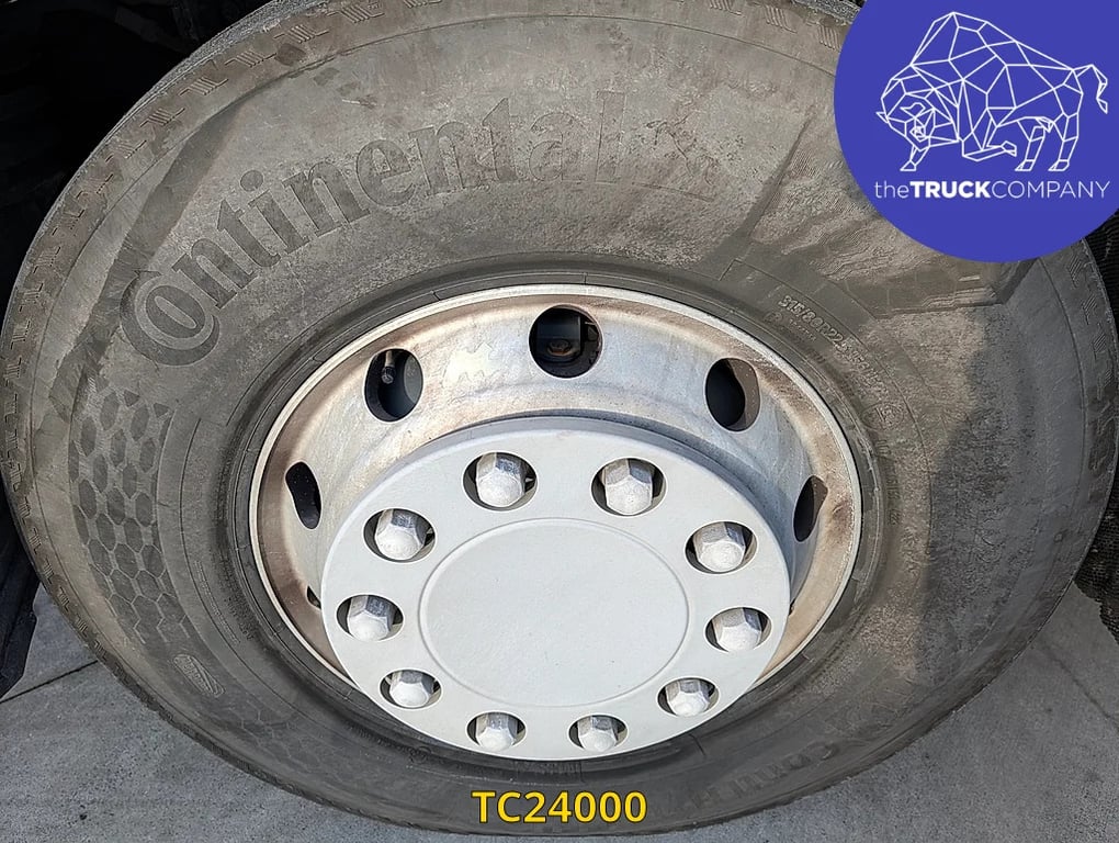 Renault T 440 2017 TC24000 Renault T 440 2017 1 image 13