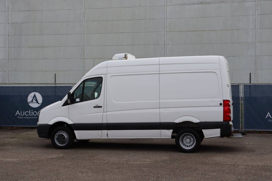 Refrigerated van Volkswagen Crafter Diesel 2012 2012 Volkswagen Crafter 2012 1 image 3