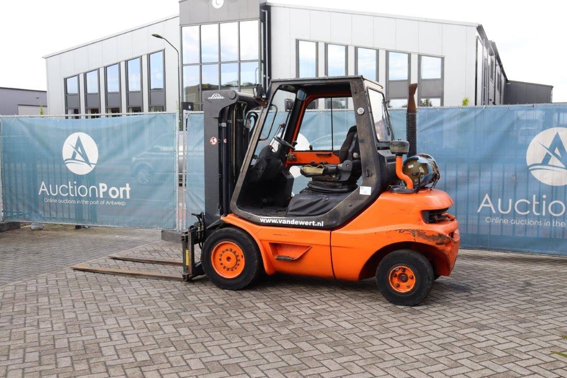 Forklift Linde H30T-03 LPG 3000kg 4.3m 2002 2002 H30T-03 2002 1 Forklift image 3