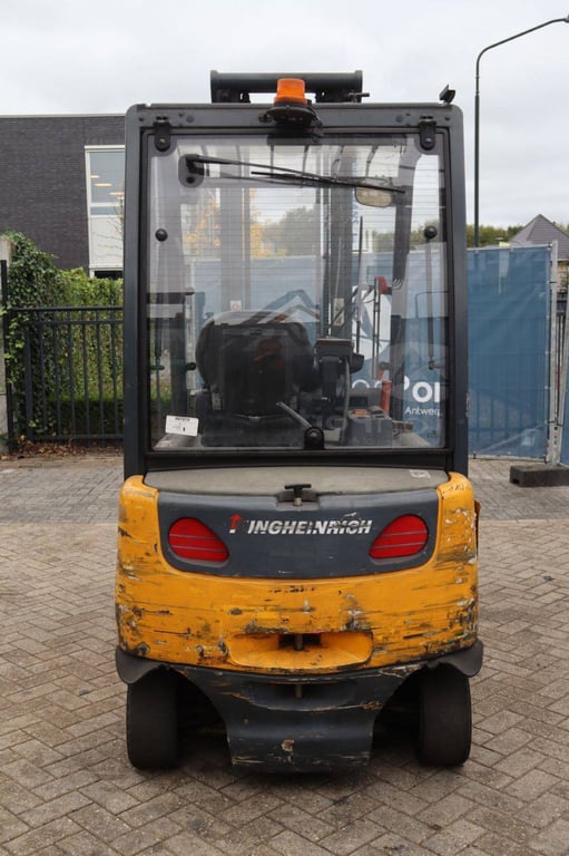 Forklift Jungheinrich EFG430 Electric 3000kg 4.0m 2010 2010 EFG 430 2010 1 Forklift image 5