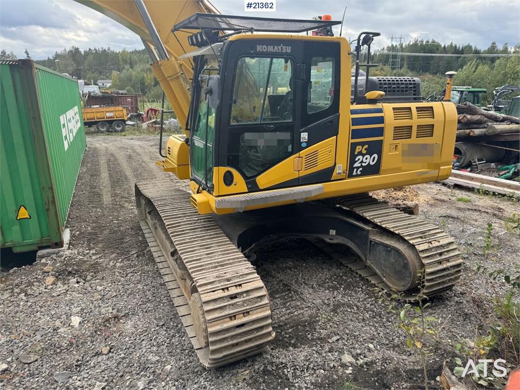 Komatsu PC290LC-11 Crawler excavator w/ tilt and 2 buckets 2019 21362 PC290LC-11 Crawler excavator w/ tilt and 2 buckets 2...