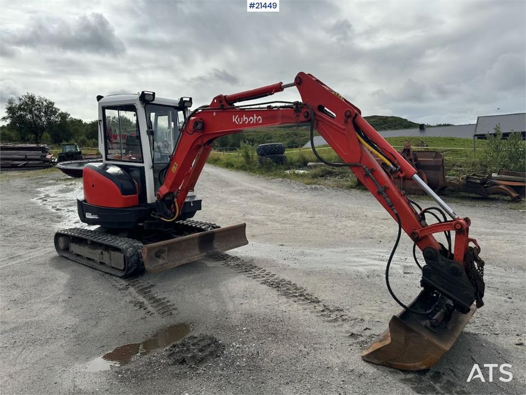 Kubota U35-3 Tracked excavator w/ 3 buckets WATCH VIDEO 2008 21449 U35-3 Tracked excavator w/ 3 buckets WATCH VIDEO 2008 1...
