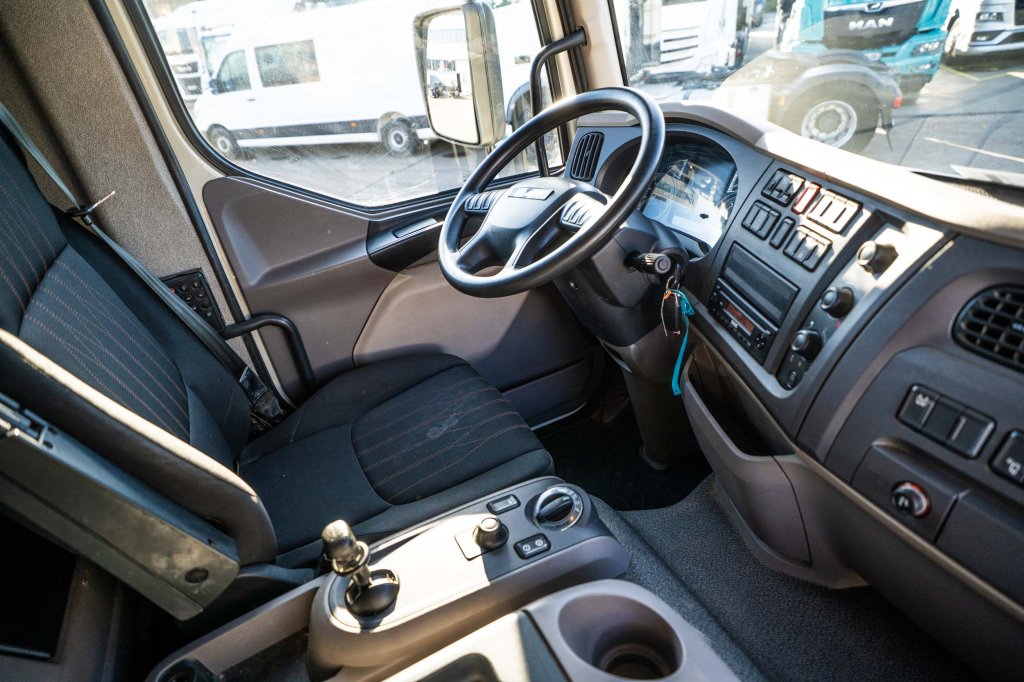 DAF LF 320+ETA 11.000 L/3 COMP. -LAIT/MILCH/MILK 2019 E64455 DAF LF 320+ETA 11.000 L/3 COMP. -LAIT/MILCH/MILK 2019 1 image 14