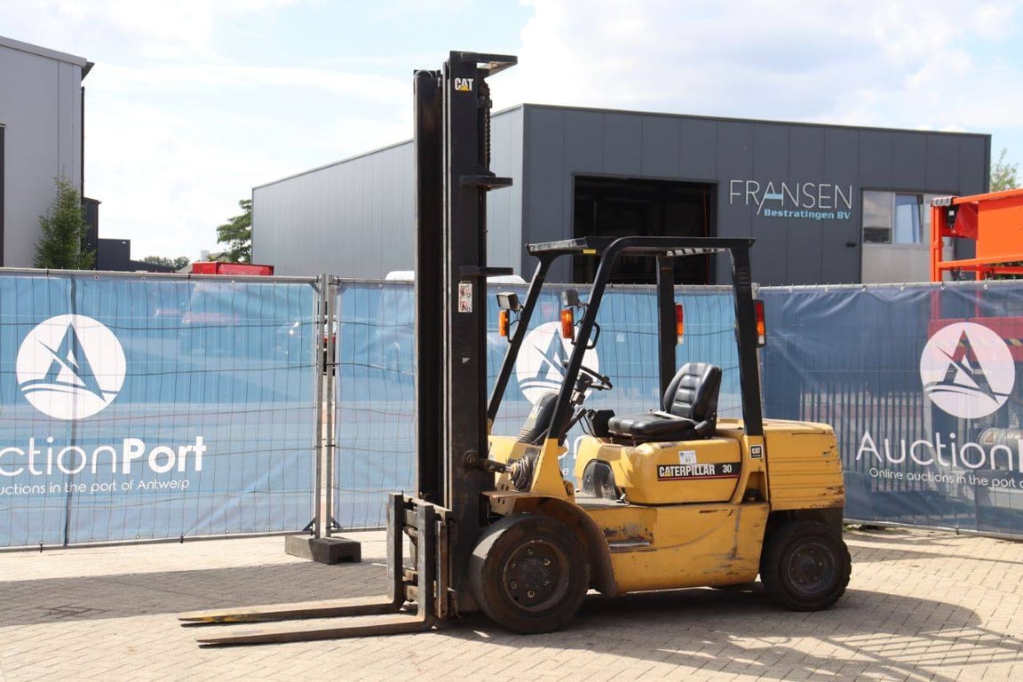 Forklift Caterpillar DP30 Diesel 3000kg 5.0m 1997 1997 DP30 1997 1 Forklift image 9