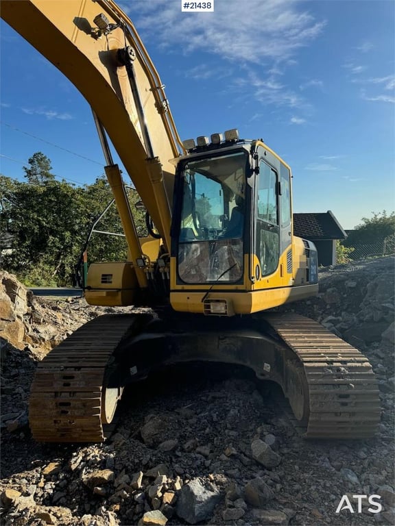 Komatsu PC210LC-8 Crawler Excavator w/ 2 Buckets, Tilt and 2013 21438 PC210LC-8 Crawler Excavator w/ 2 Buckets, Tilt and 2...