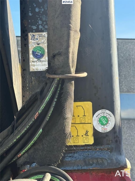 Scania P340 Hook/crane truck 23 t/m Palfinger crane 2005 21454 P340 Hook/crane truck 23 t/m Palfinger crane 2005 1 Crane t...
