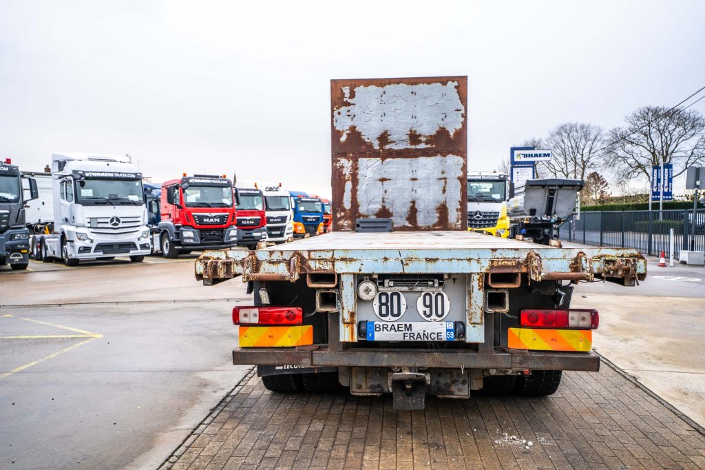 RENAULT LANDER 460 DXI -6X2+10 pneus/tires+INTARDER 2011 E63452 Renault LANDER 460 DXI -6X2+10 pneus/tires+INTARDER 2011 1...