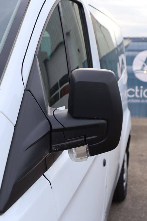 Ford TRANSIT CUSTOM Diesel 2016 Van 2016 TRANSIT CUSTOM 2016 1 image 13