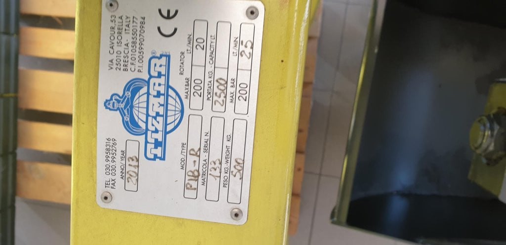 TIZMAR PIBR - HYDR. GRIJPER 2500 KG 2013 E58941 TIZMAR PIBR - HYDR. 2500 KG 2013 1 image 2