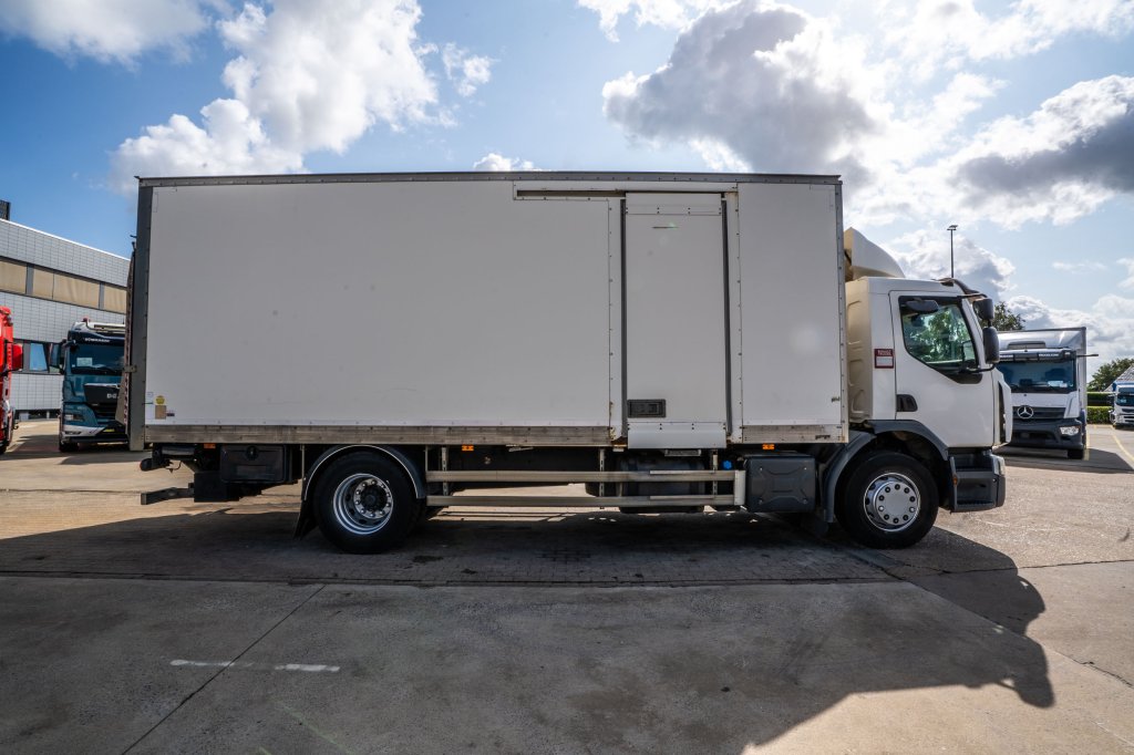 RENAULT D 19 WIDE 320 DXI +DHOLLANDIA 2t. 2016 E64124 Renault D 19 WIDE 320 DXI +DHOLLANDIA 2t. 2016 1 image 3