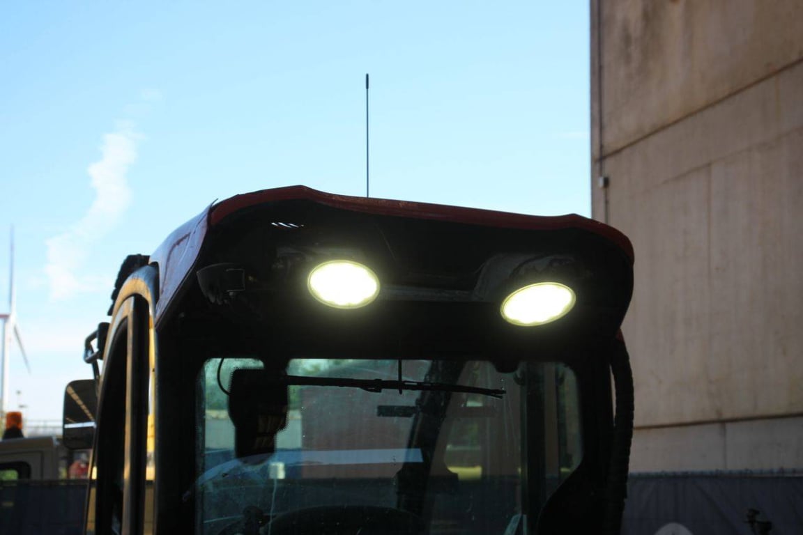 Manitou MLT 741 140 V+ Diesel 4100kg Telehandler 2018 2018 MLT 741 140 V+ 2018 1 image 14