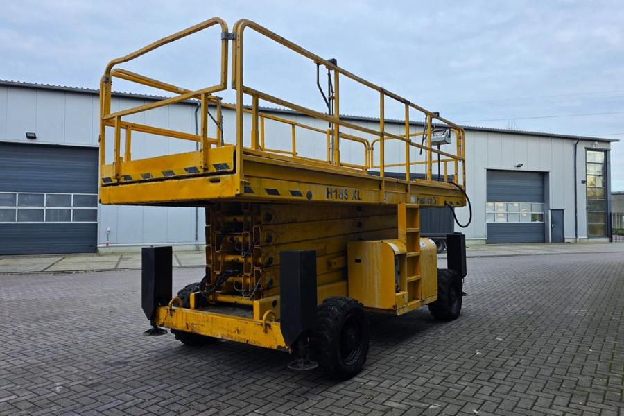 Haulotte H18SXL Diesel, 4x4 Drive, 18m Working Height, 500k 2013 HAULOTTE - H18SXL - 90412 H18SXL Diesel, 4x4 Drive, 18m W...