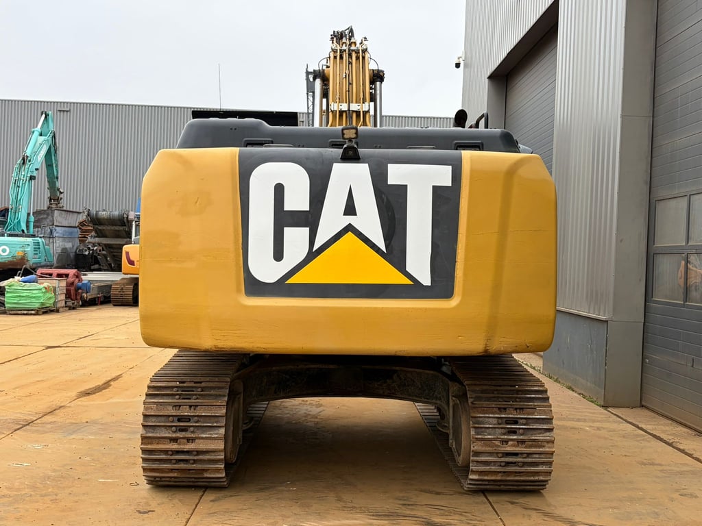 Caterpillar 329ELN 2015 00033762 329ELN 2015 1 image 4