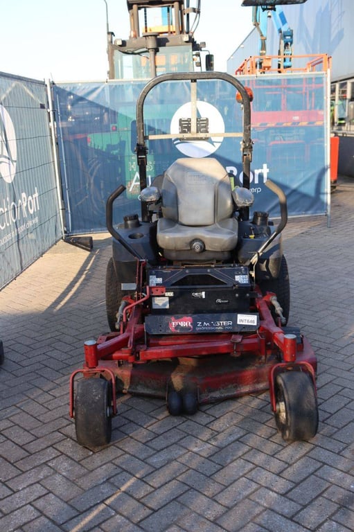 Toro Zeroturn 7000 Diesel Riding Mower 2014 2014 Zeroturn 7000 2014 1 image 8