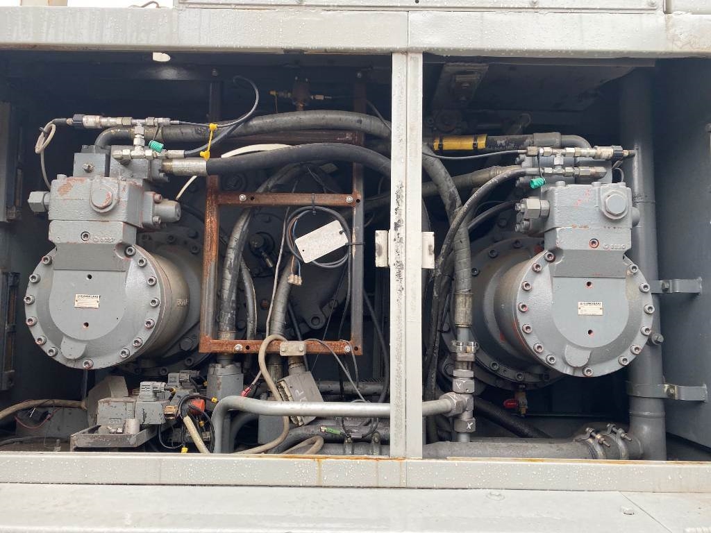 Hitachi KH 150-3 1994 3445 KH 150-3 1994 1 image 15