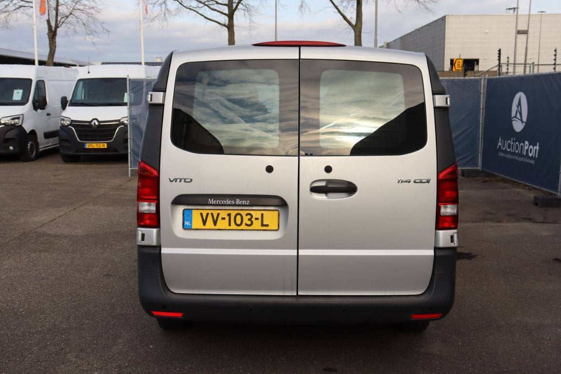 Mercedes-Benz Vito 114 CDI Diesel 2016 Van 2016 Vito 114 CDI 2016 1 image 5