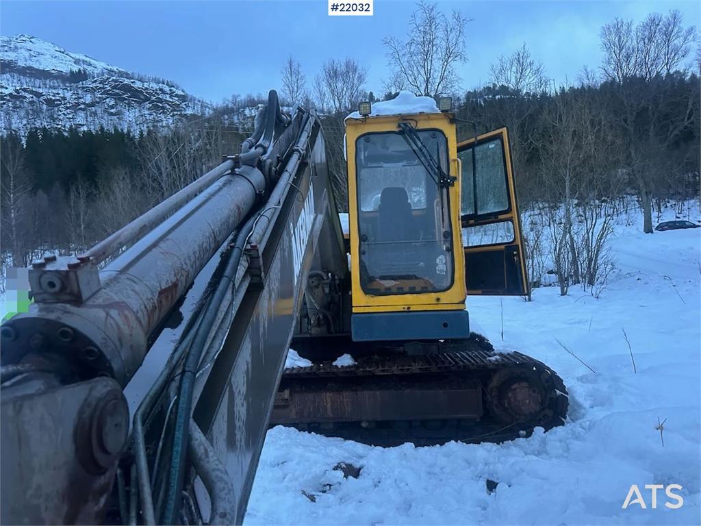 Åkerman EC200 excavator with 2 buckets. SEE VIDEO. 1996 22032 Akerman EC200 excavator with 2 buckets. SEE VIDEO. 1996 1 Cr...
