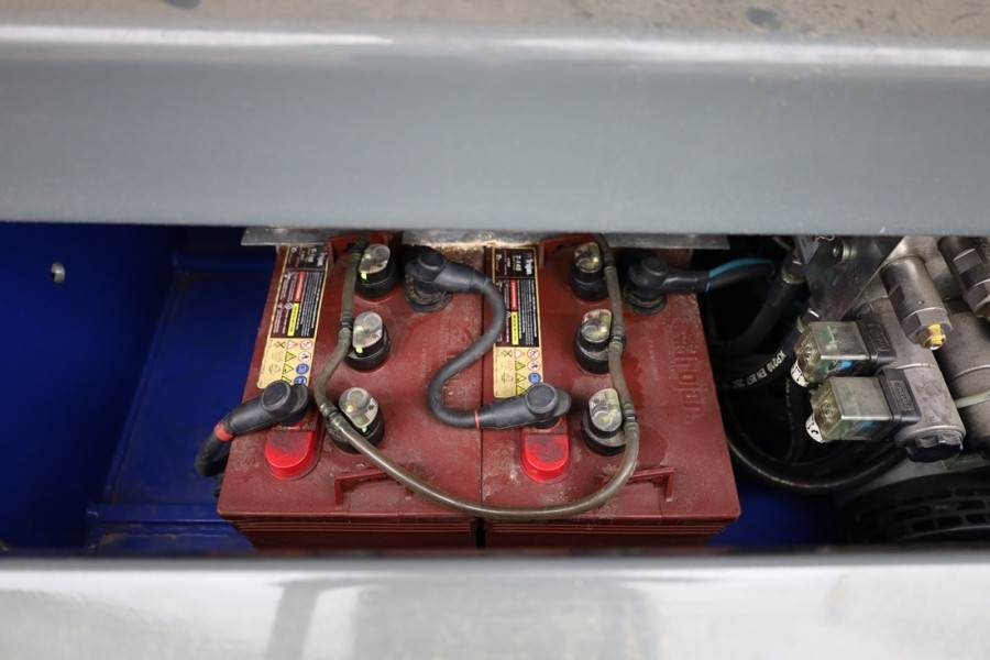 Holland Lift Ecostar HL-7814 Electric, 10m Working Height, 450k 2015 HOLLAND LIFT - Ecostar HL-7814 - 63504 Holland lift E...