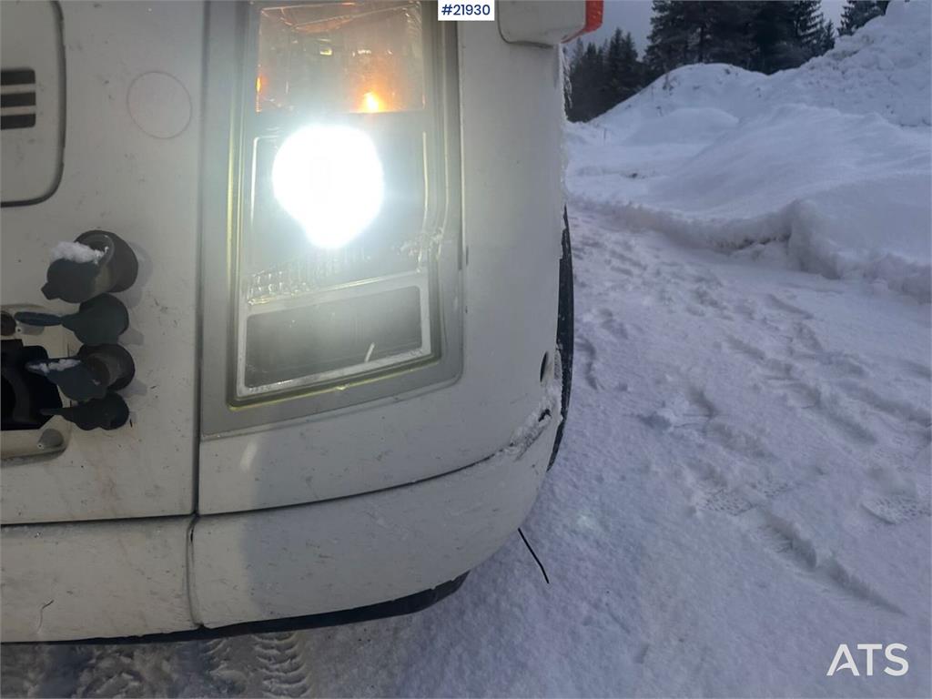 Volvo FH12 snow-plow equipped hook truck with flatbed – 2005 21930 FH12 snow-plow equipped hook truck with flatbed – 2005 ...