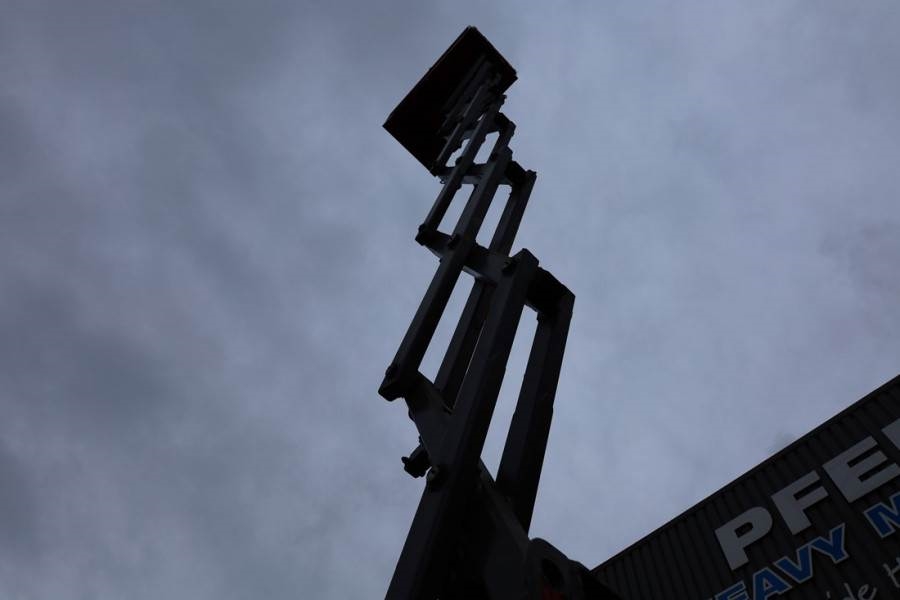 Holland Lift Ecostar HL-11812 Electric, 14m Working Height, 300 2013 HOLLAND LIFT - Ecostar HL-11812 - 63483 Holland lift ...