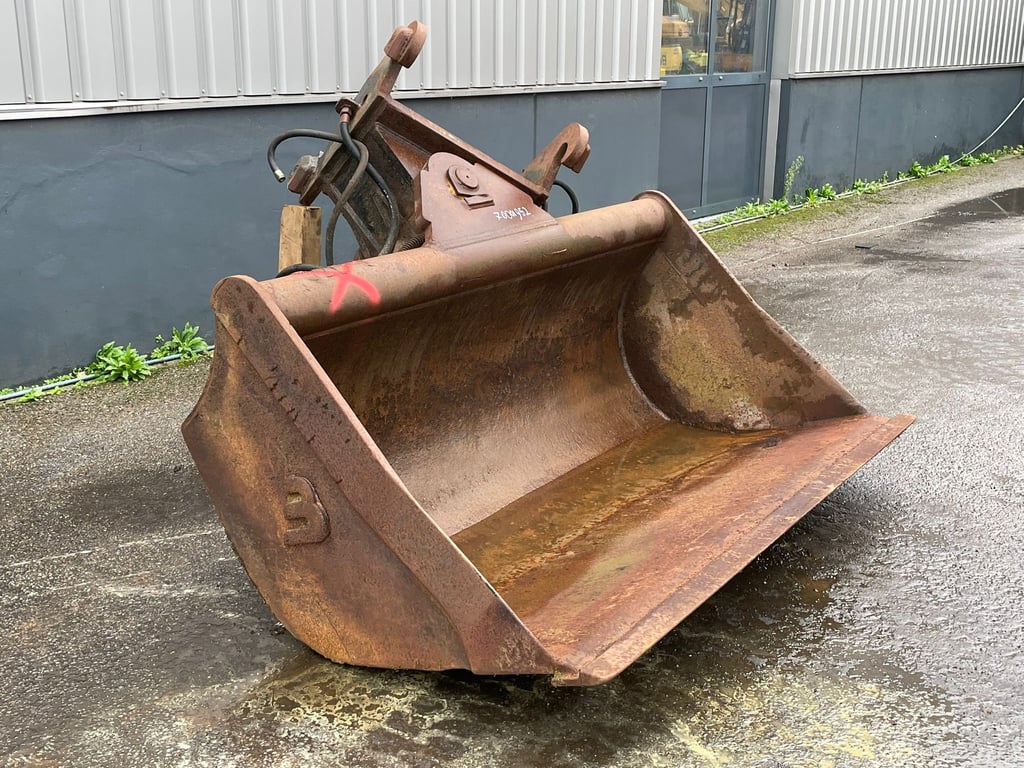 Tilting bucket CW40 70001952 Tilting bucket CW40 1 image 7
