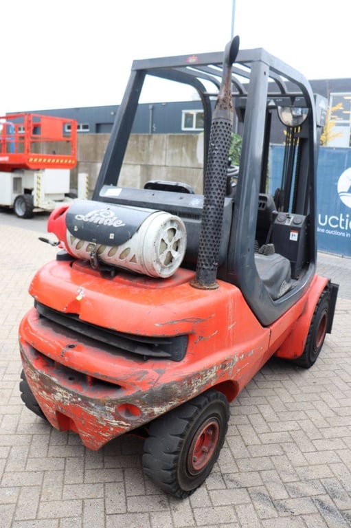 Forklift Linde H30T-03 LPG 3000kg 1998 1998 H30T-03 1998 1 Forklift image 6