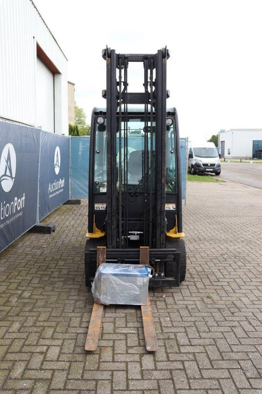 Forklift Yale ERP25VL Electric 1750kg 2011 2011 ERP25VL 2011 1 Forklift image 8